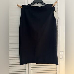 Brand new with tag! Zara basic skirt size M